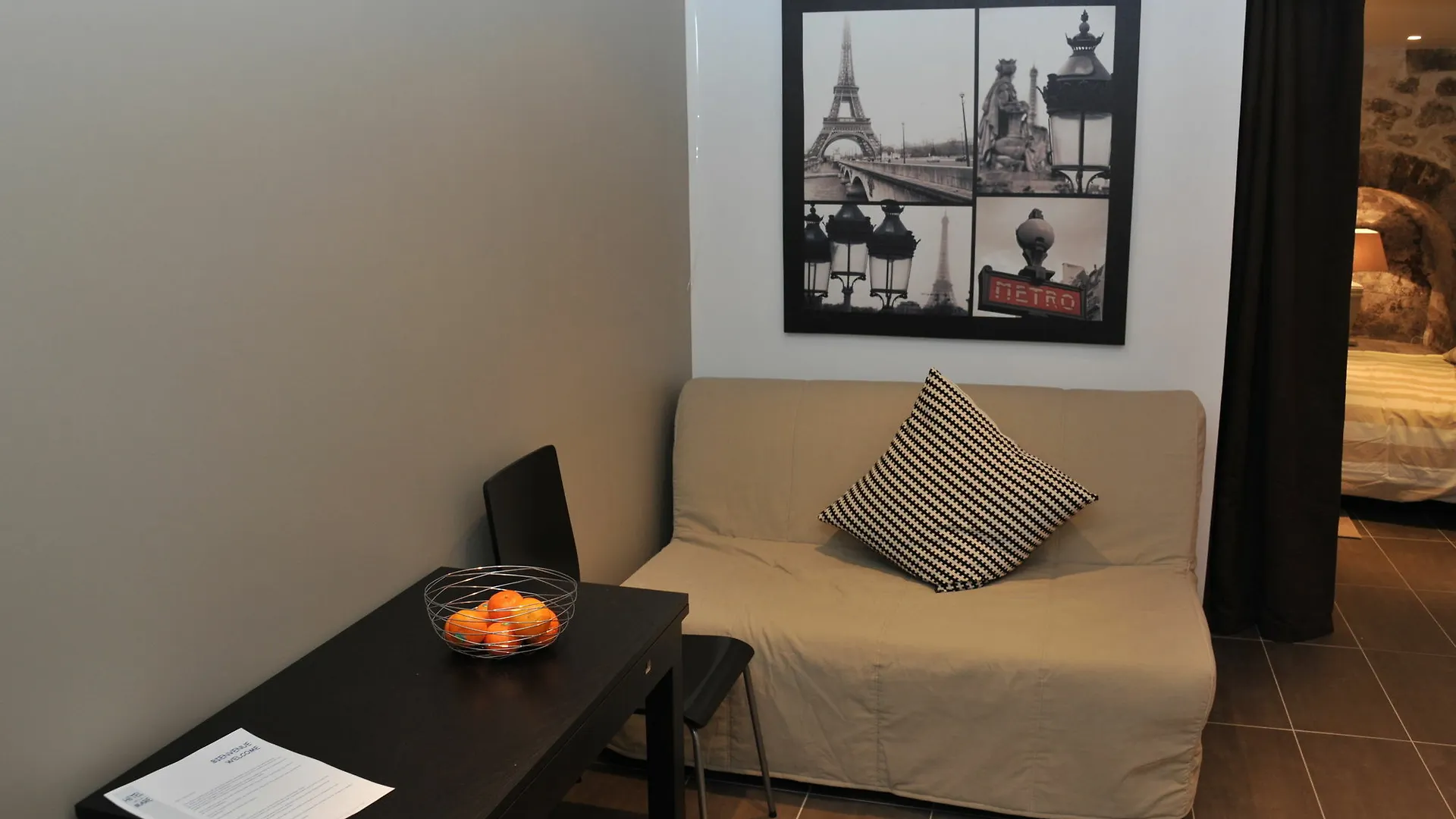 Hotel And Residence De La Marne パリ 3*,  フランス