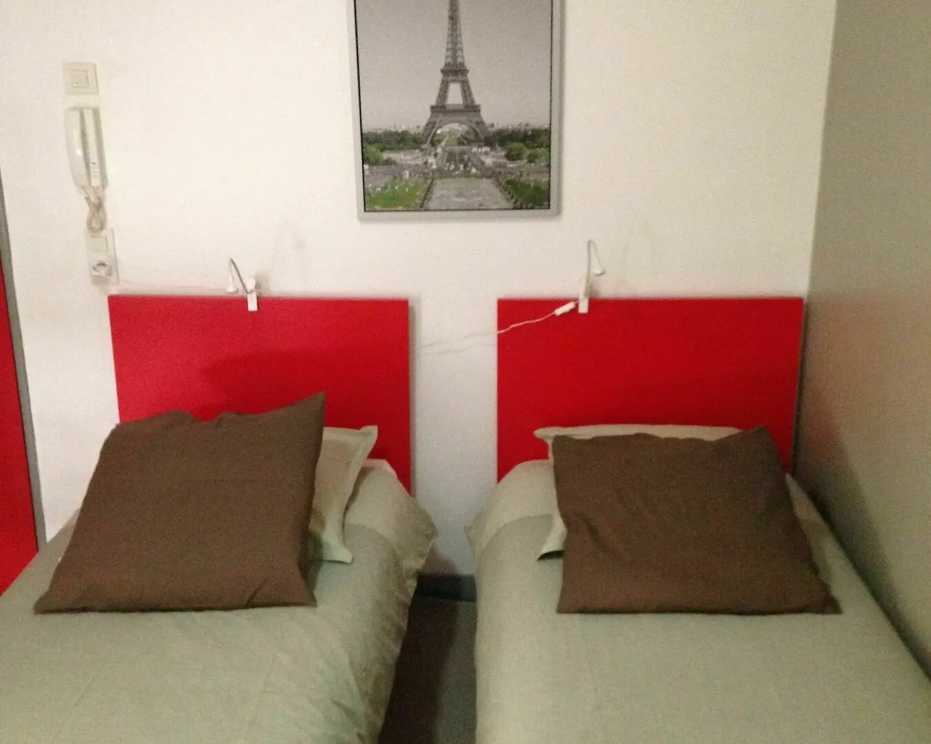 Hotel And Residence De La Marne パリ 3*,  フランス
